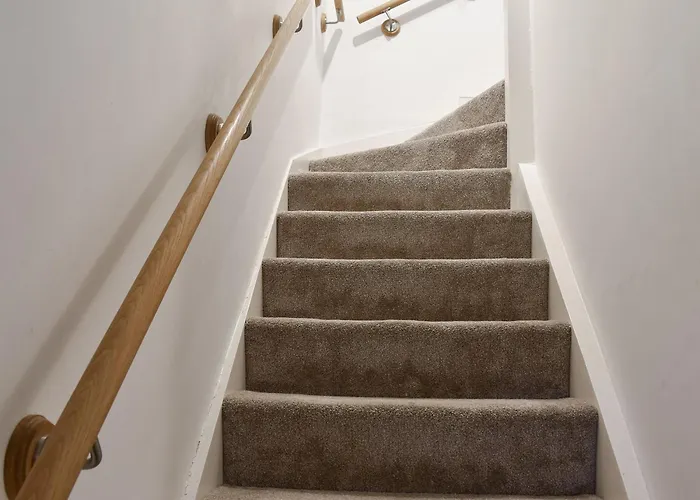 Hayloft * Skinningrove